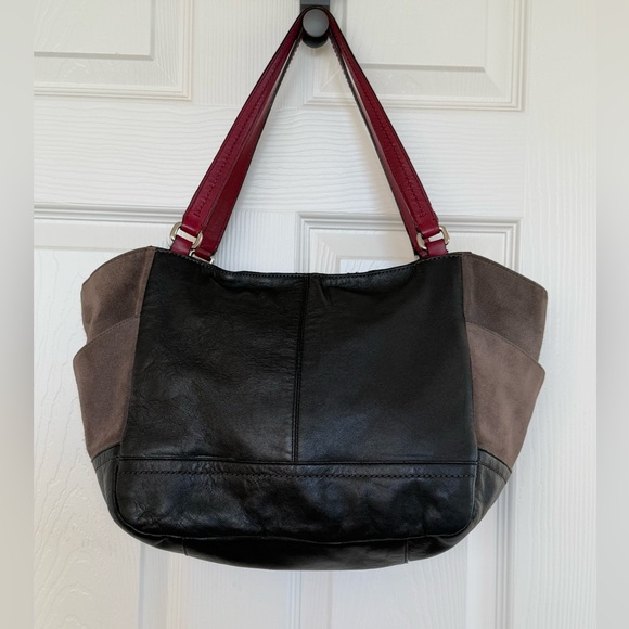 Coach Carrie Park Black Red Quilted Leather Brown Suede F24698 Shoulder Bag - Picture 6 of 16